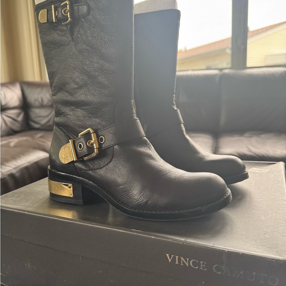 Vince Camuto Winchell Bootie